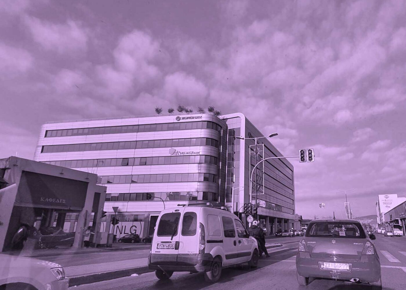 Commercial Offices at Athinon Avenue